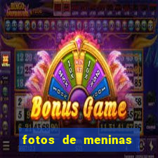 fotos de meninas no espelho fake